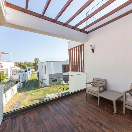 Modern Apartment Near Beach With Central Location In Bodrum Apartament